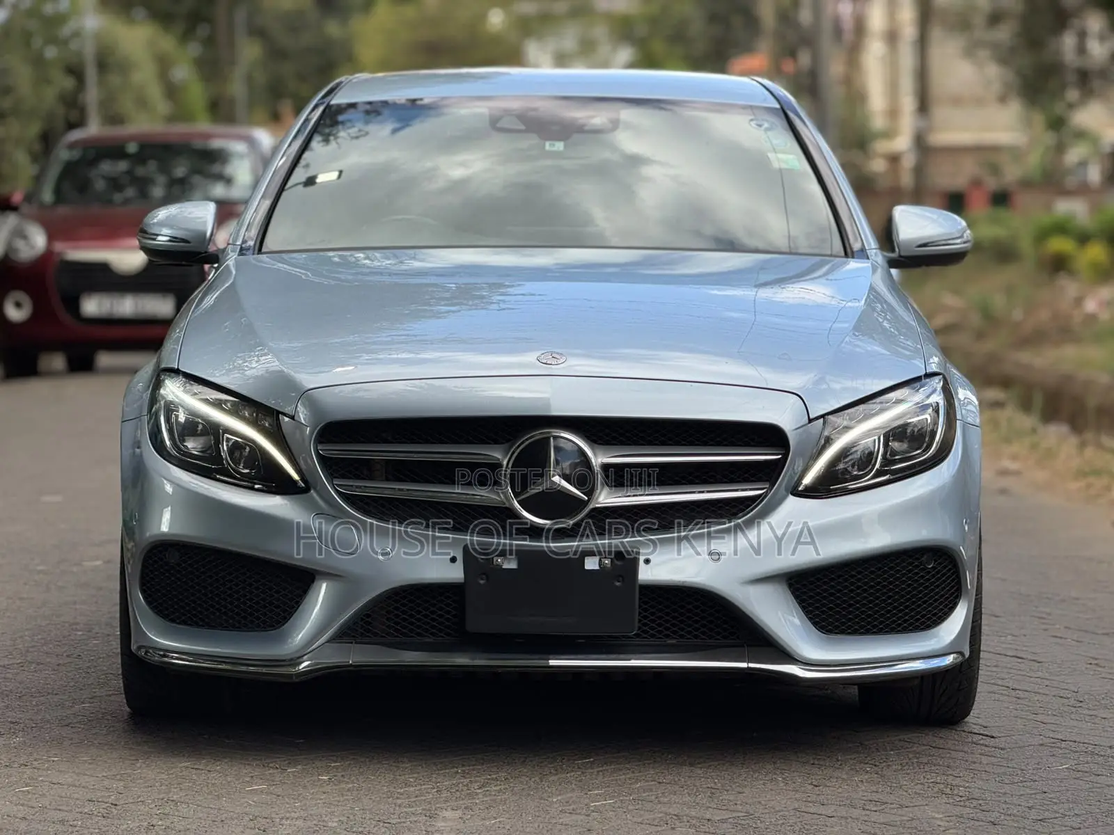 Mercedes-Benz C200 2016 Blue