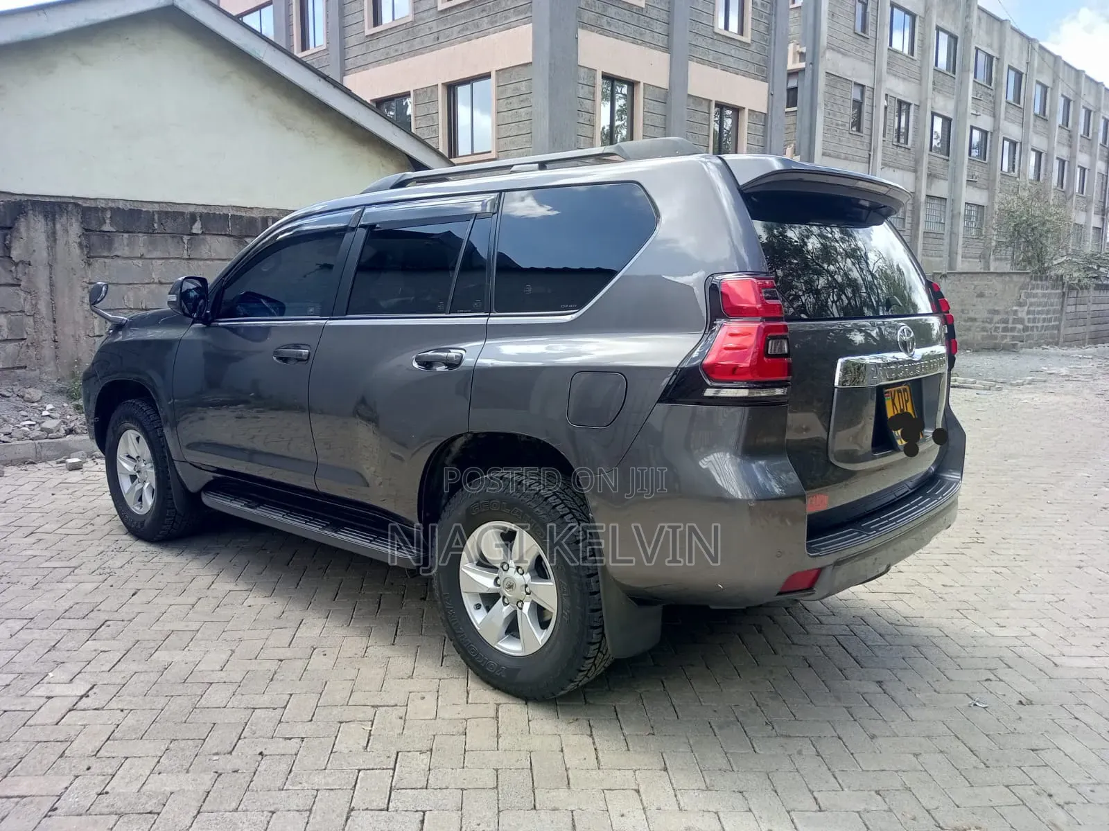 Toyota Land Cruiser Prado 2.8 2018 Gray