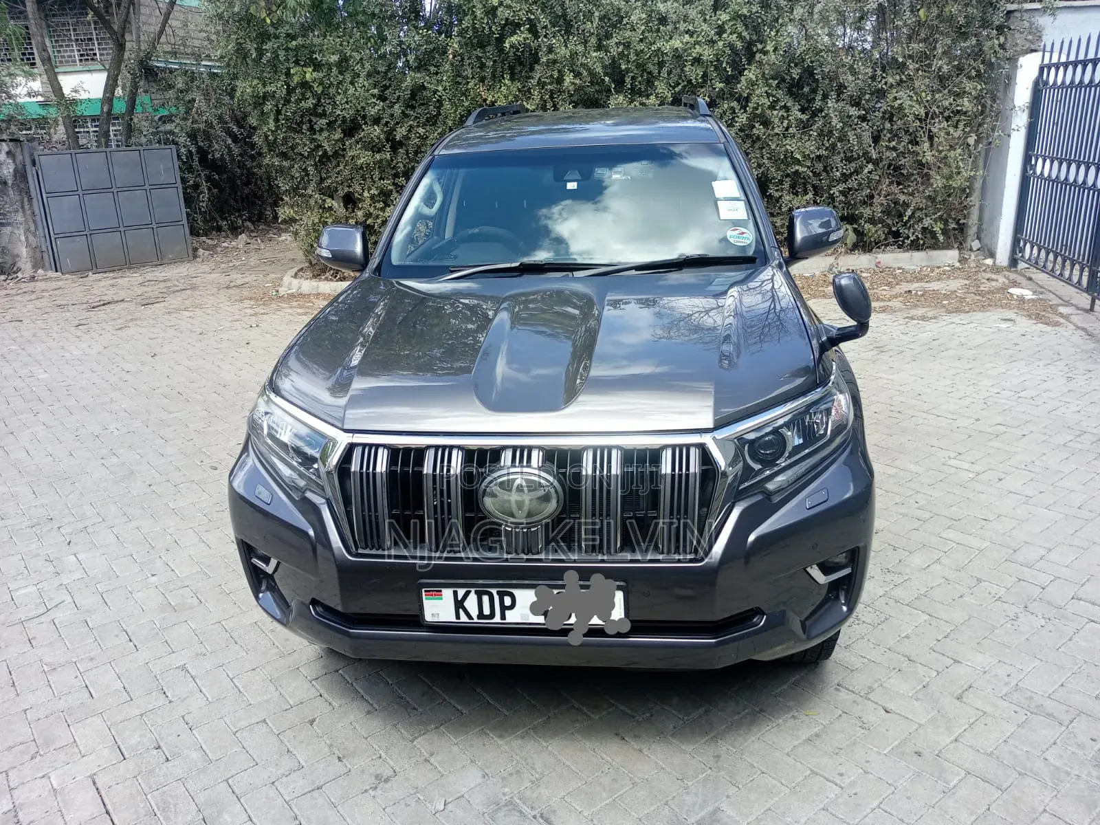 Toyota Land Cruiser Prado 2.8 2018 Gray