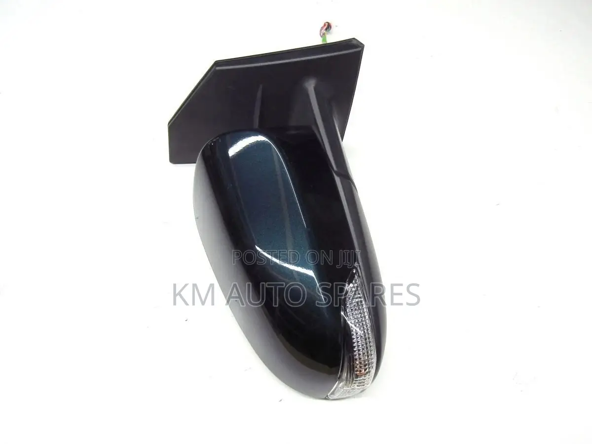 Toyota Premio/Allion 240 Side Mirror.