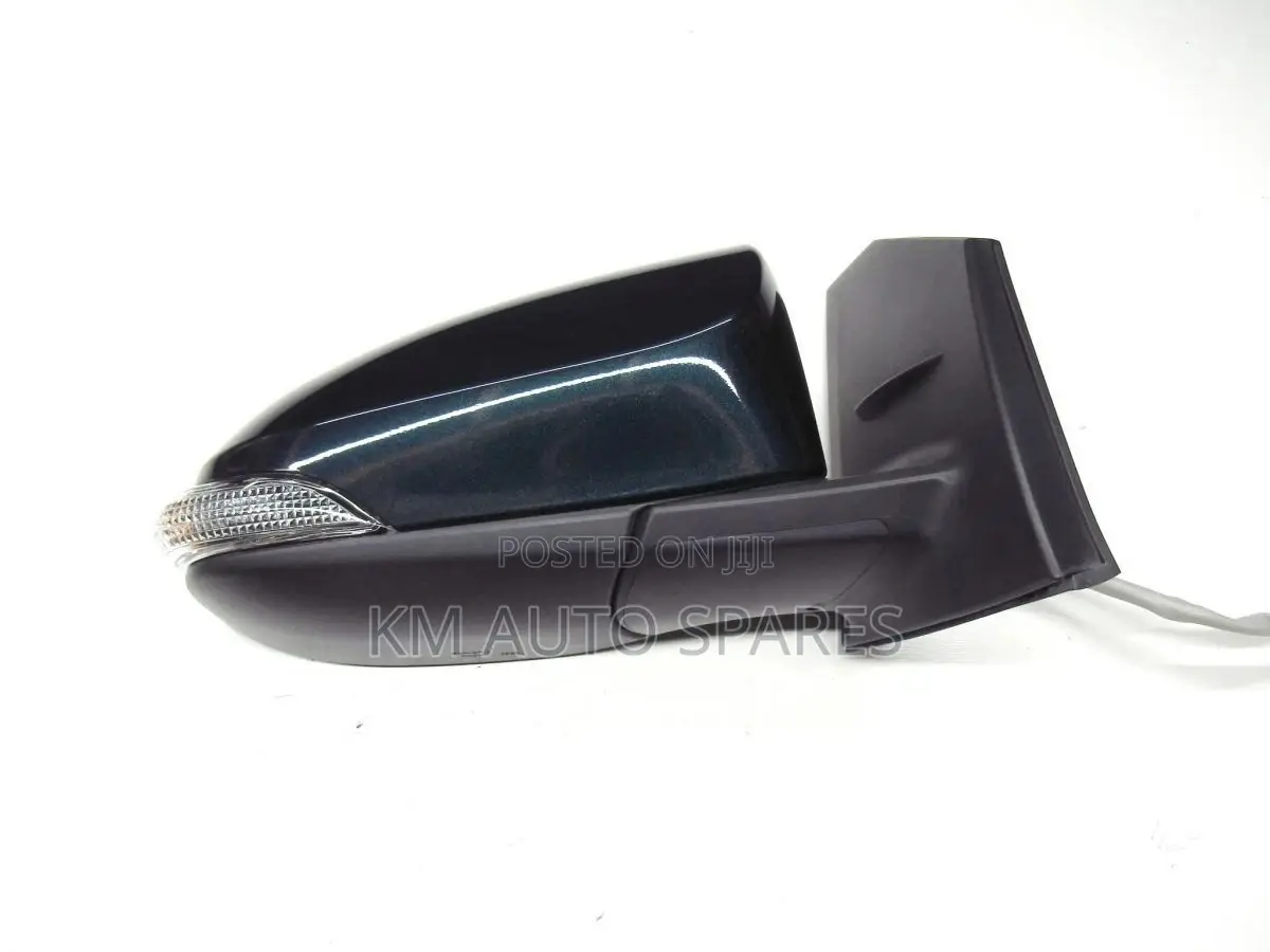 Toyota Premio/Allion 240 Side Mirror.