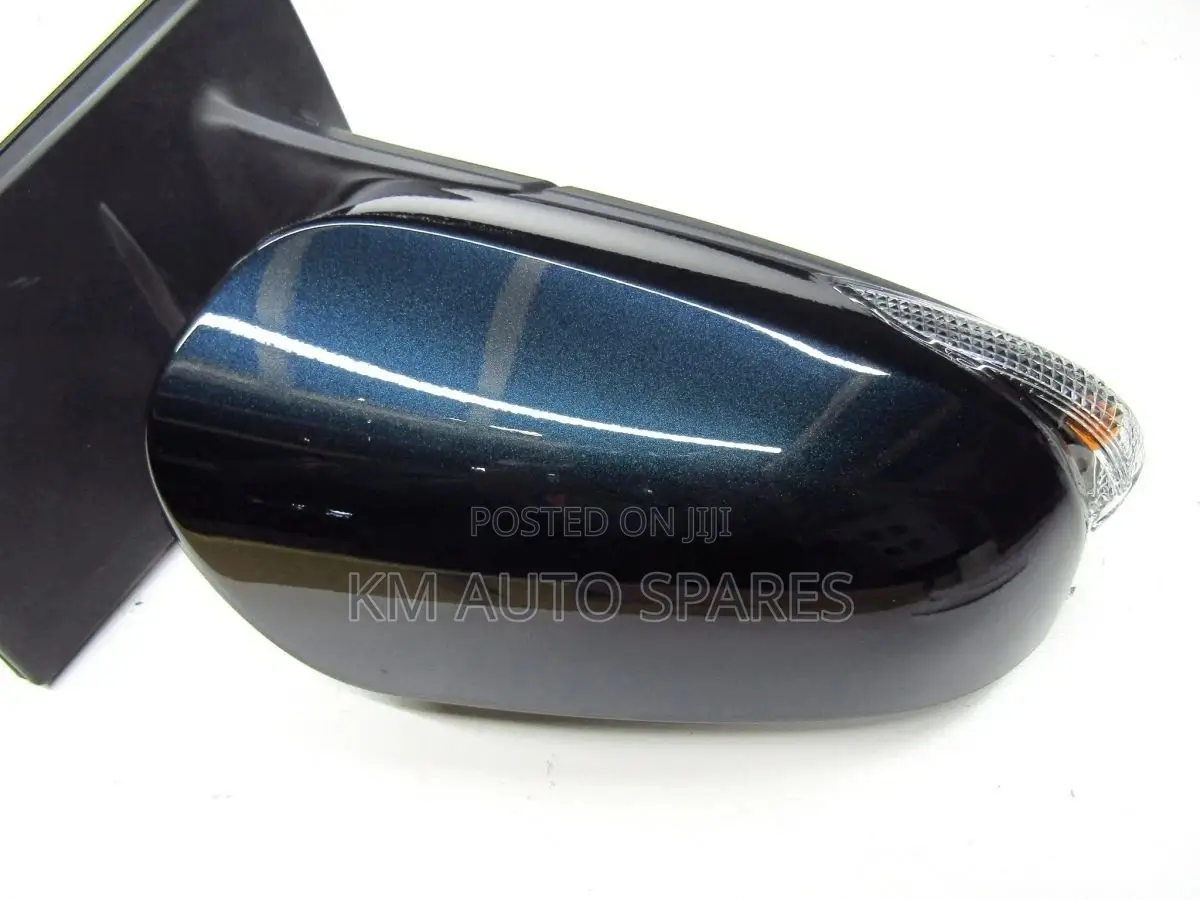 Toyota Premio/Allion 240 Side Mirror.