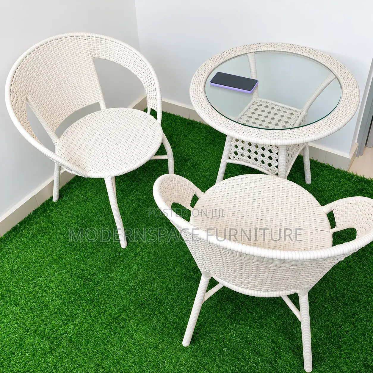 Outdoor Chairs and Table/Patio Furniture Set