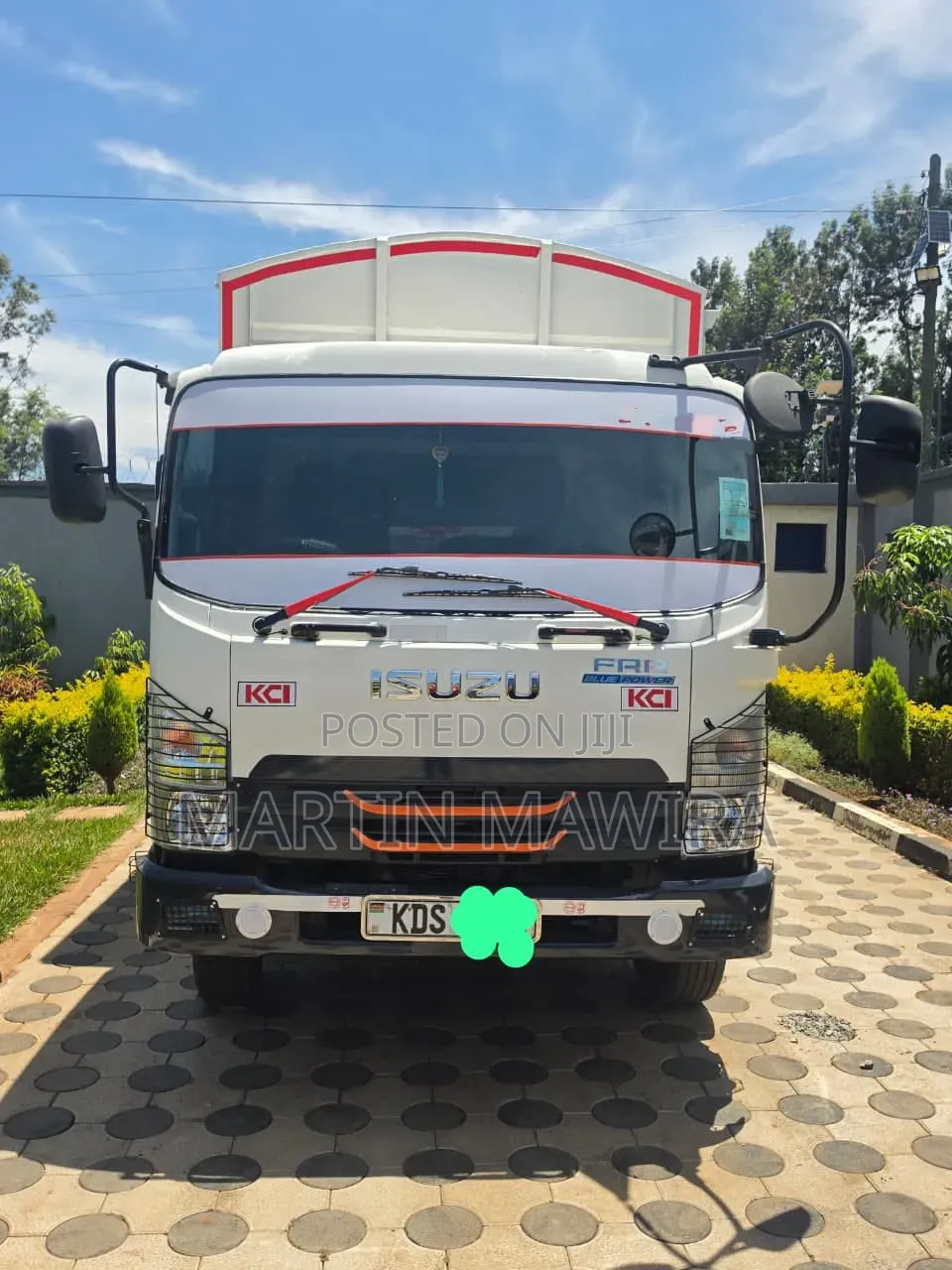 Isuzu FRR 2024