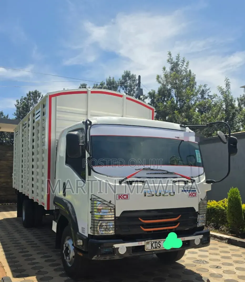 Isuzu FRR 2024