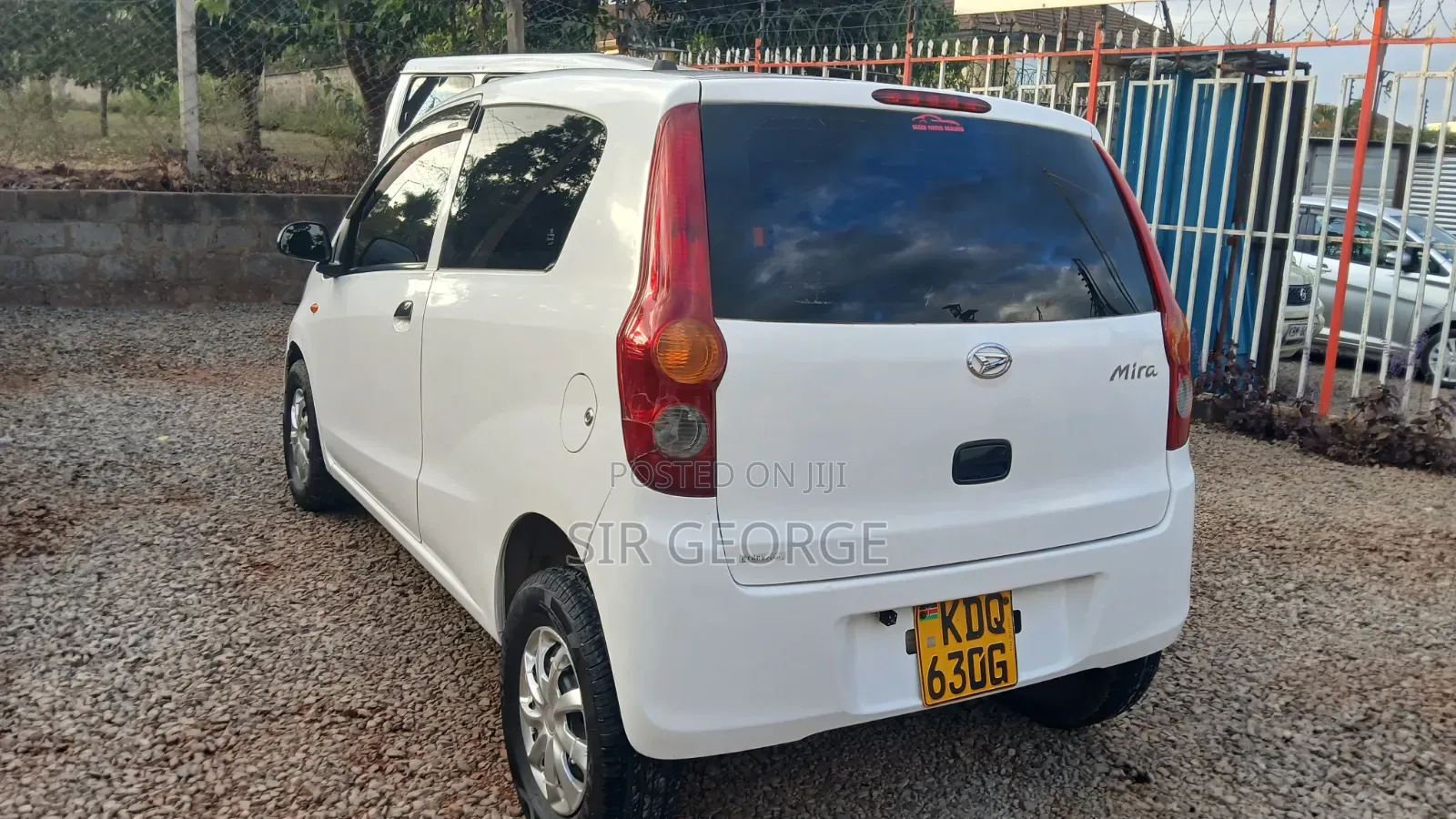 Daihatsu Mira 2017 White
