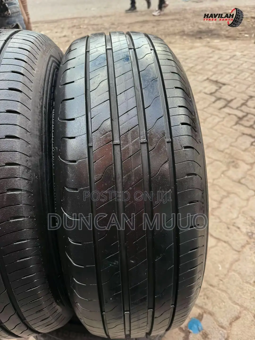 225/65 R17 - GoodYear Slightly Used