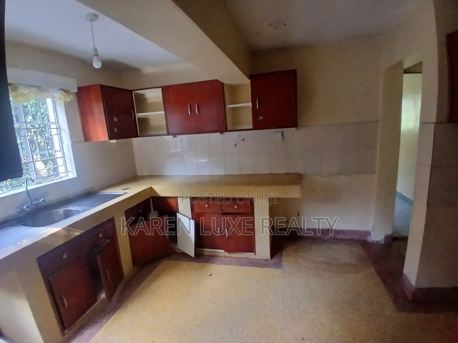 5bdrm Mansion in Karen for rent