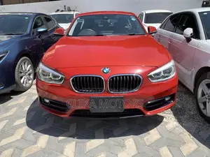 BMW 118d 2019 Burgundy
