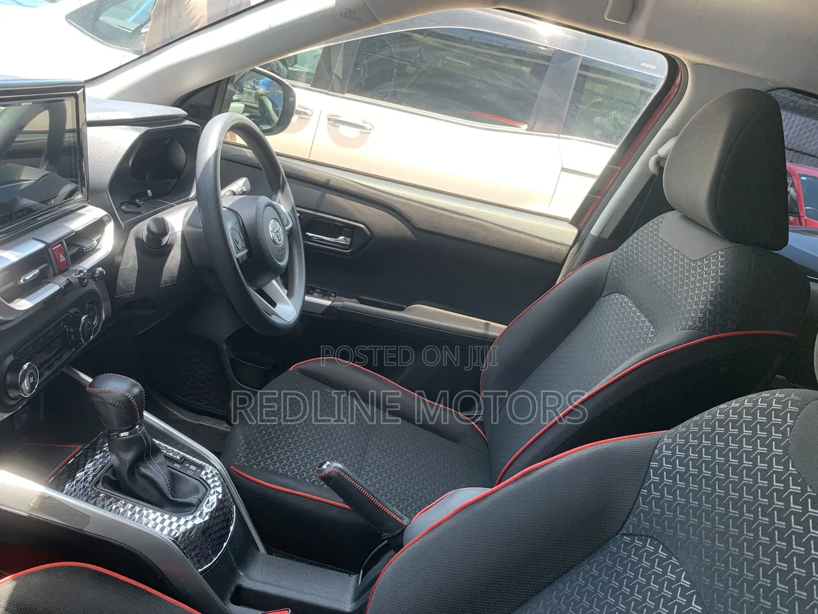 Toyota Raize 1.0 AWD 2019 Red