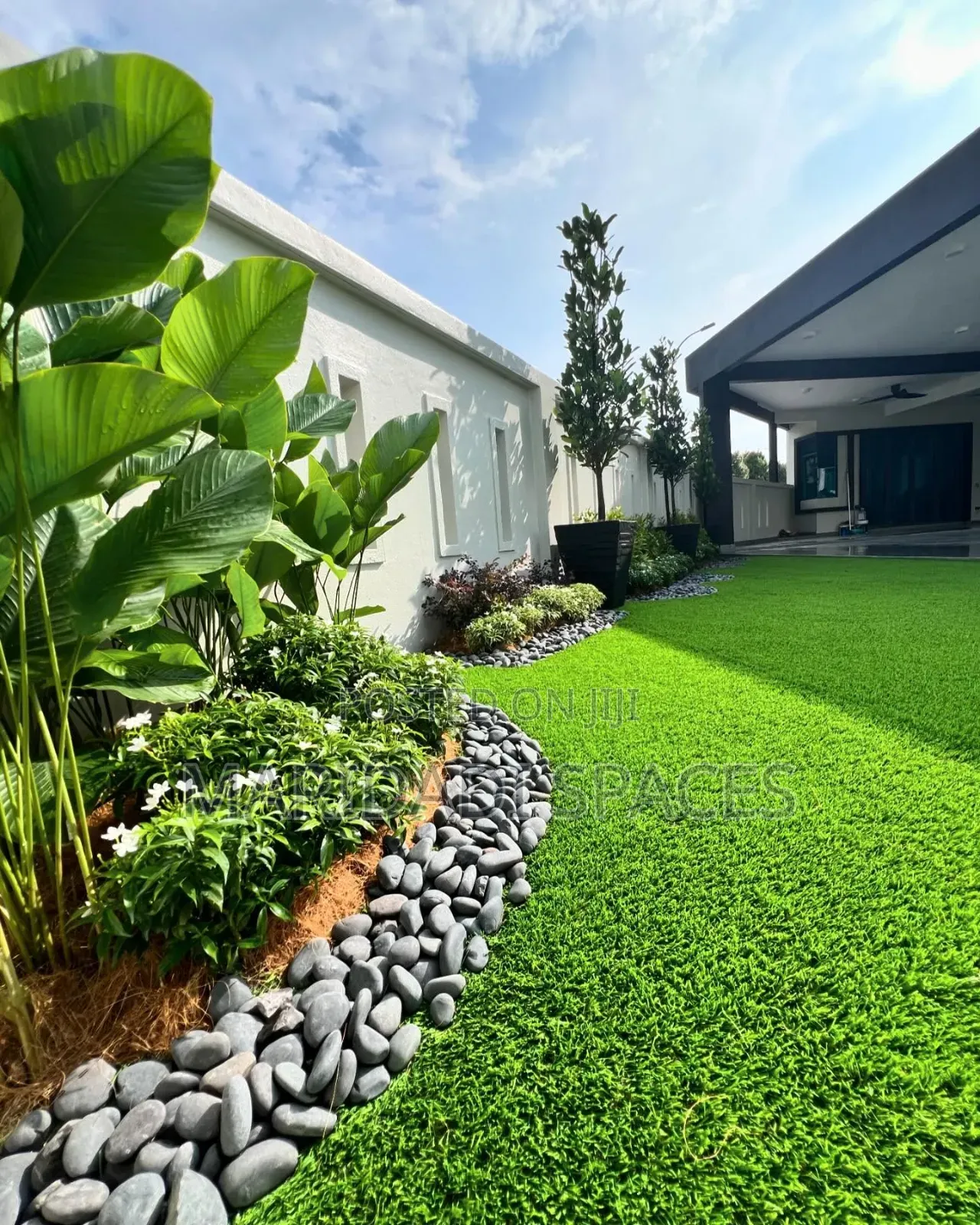 Rooftop Leisure -Turf Heat Resistant for Outdoor Relaxation Area