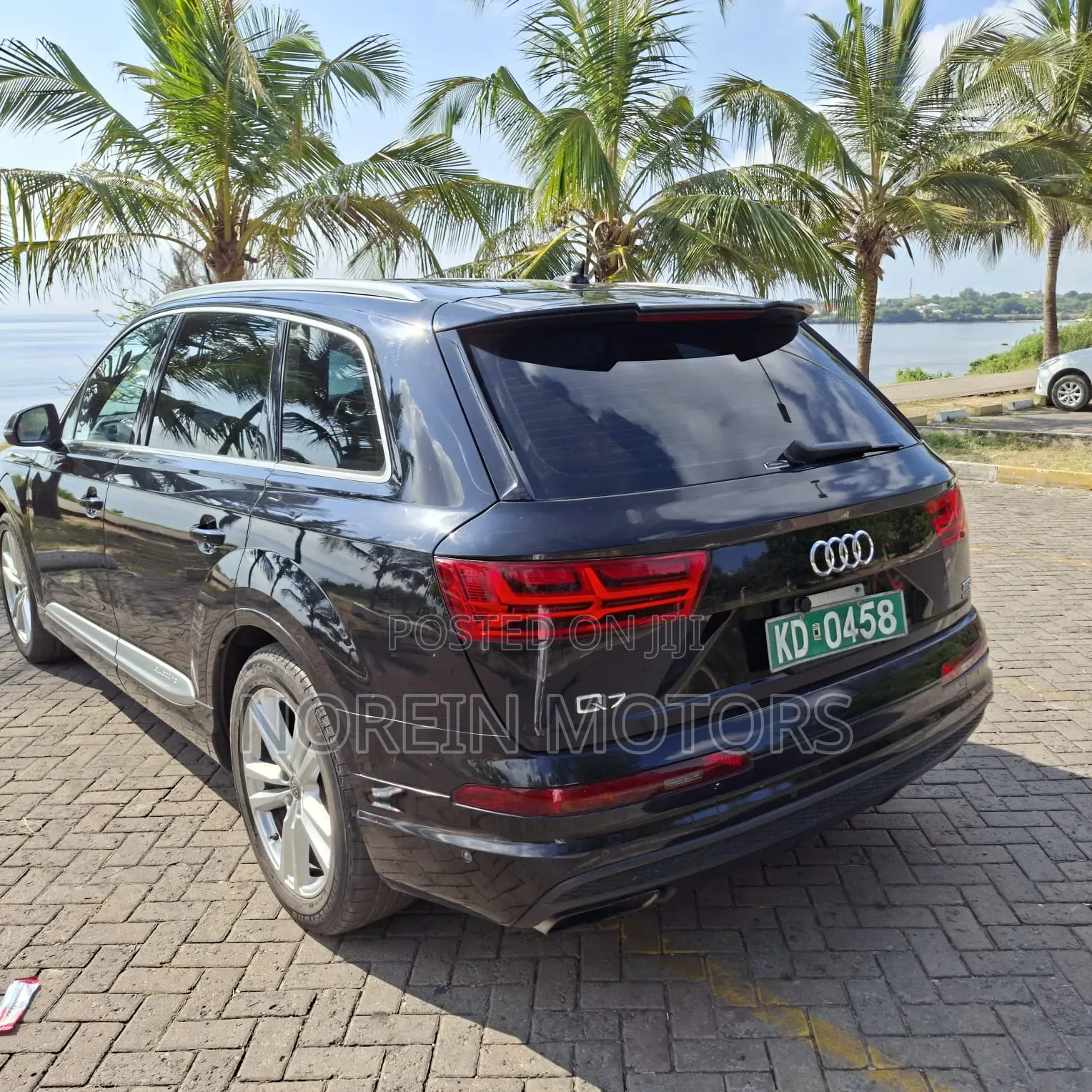 Audi Q7 2019 Blue