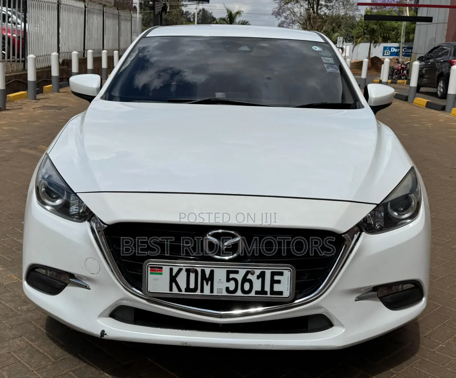 Mazda Axela 2017 White