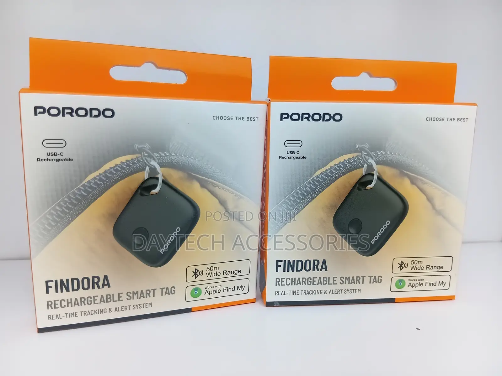The Porodo Findora Rechargeable Smart Tag in Black.