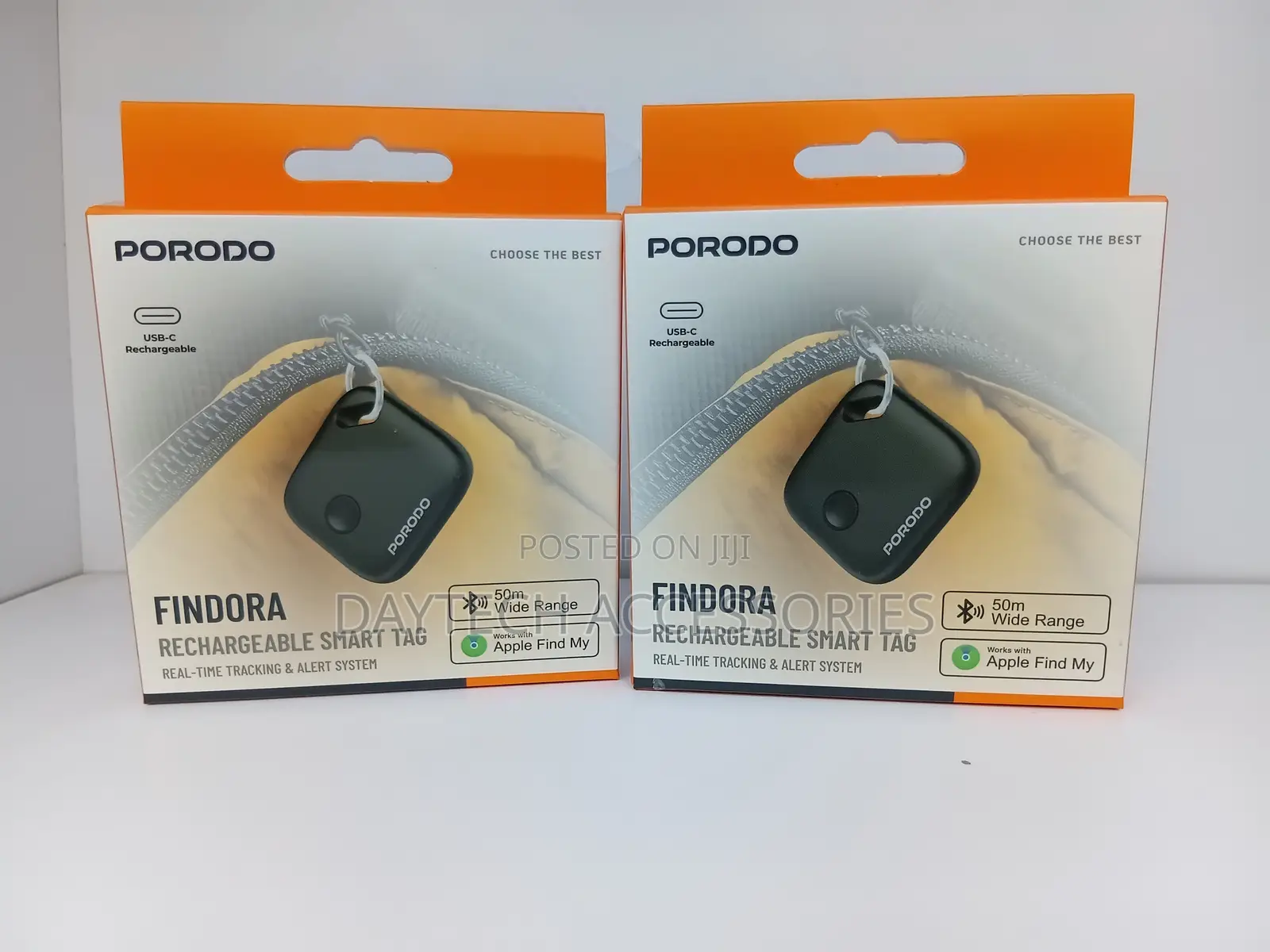 The Porodo Findora Rechargeable Smart Tag in Black.