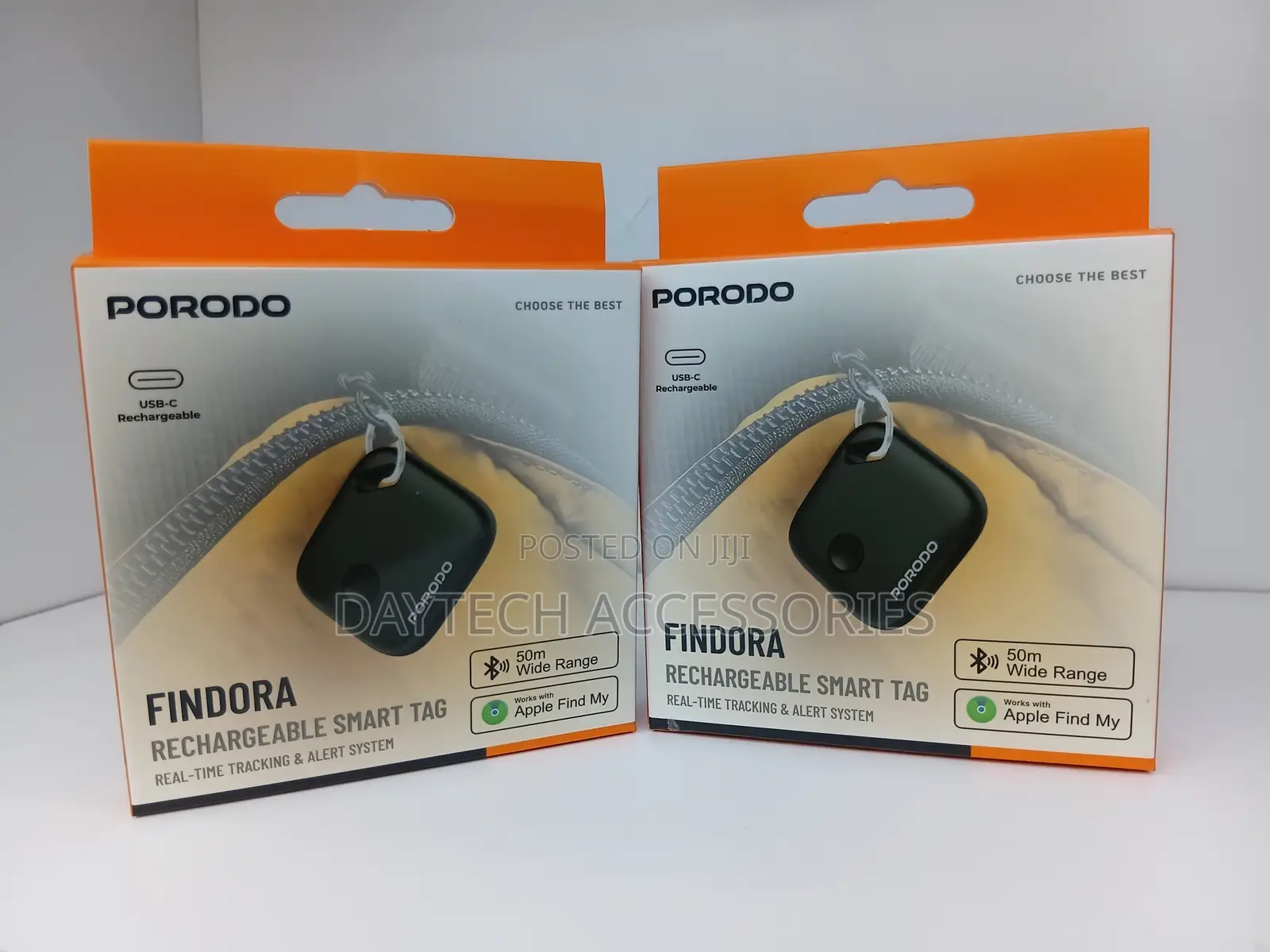 The Porodo Findora Rechargeable Smart Tag in Black.