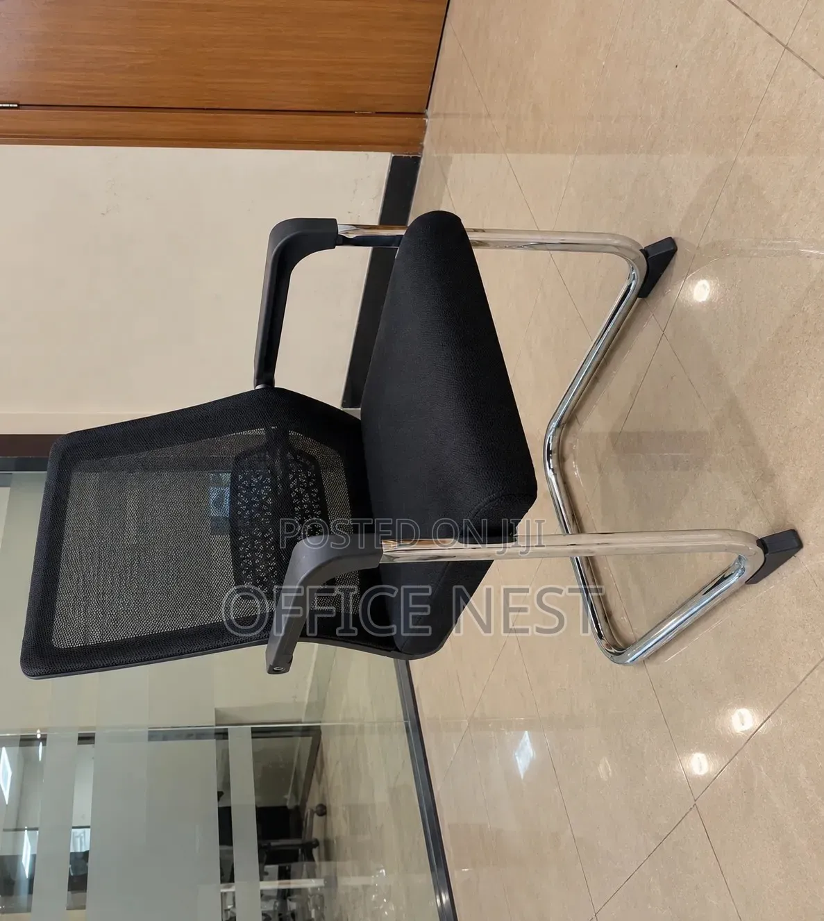 Mesh Visitor Office Chair – Black Reception & Conference Chair.