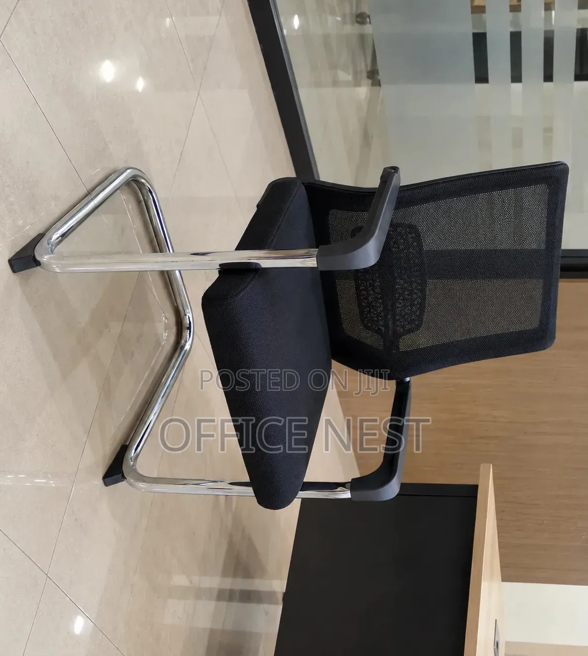 Mesh Visitor Office Chair – Black Reception & Conference Chair.
