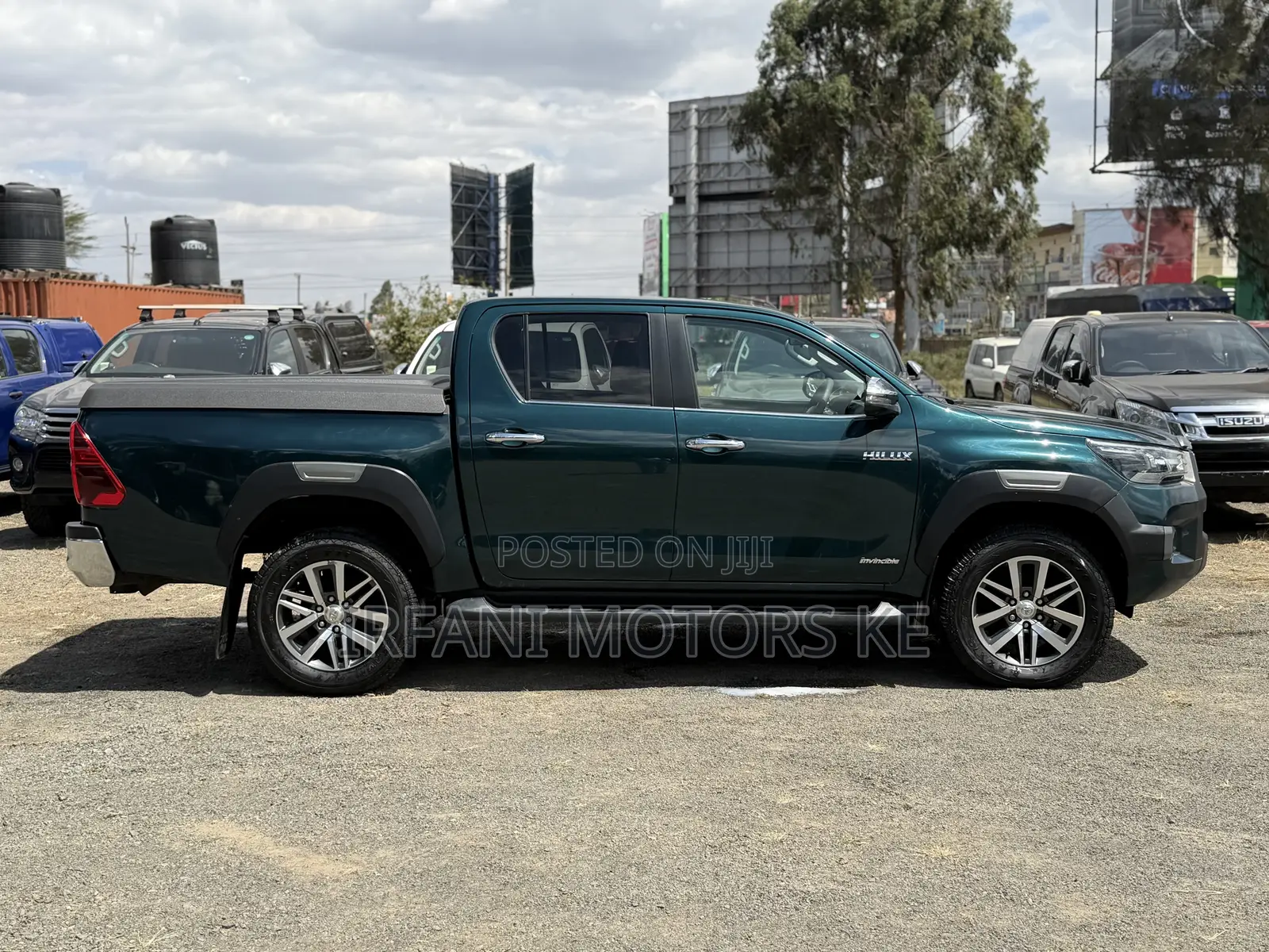 Toyota Hilux Revo Double Cab Deisel 2.4 AWD 2019 Green