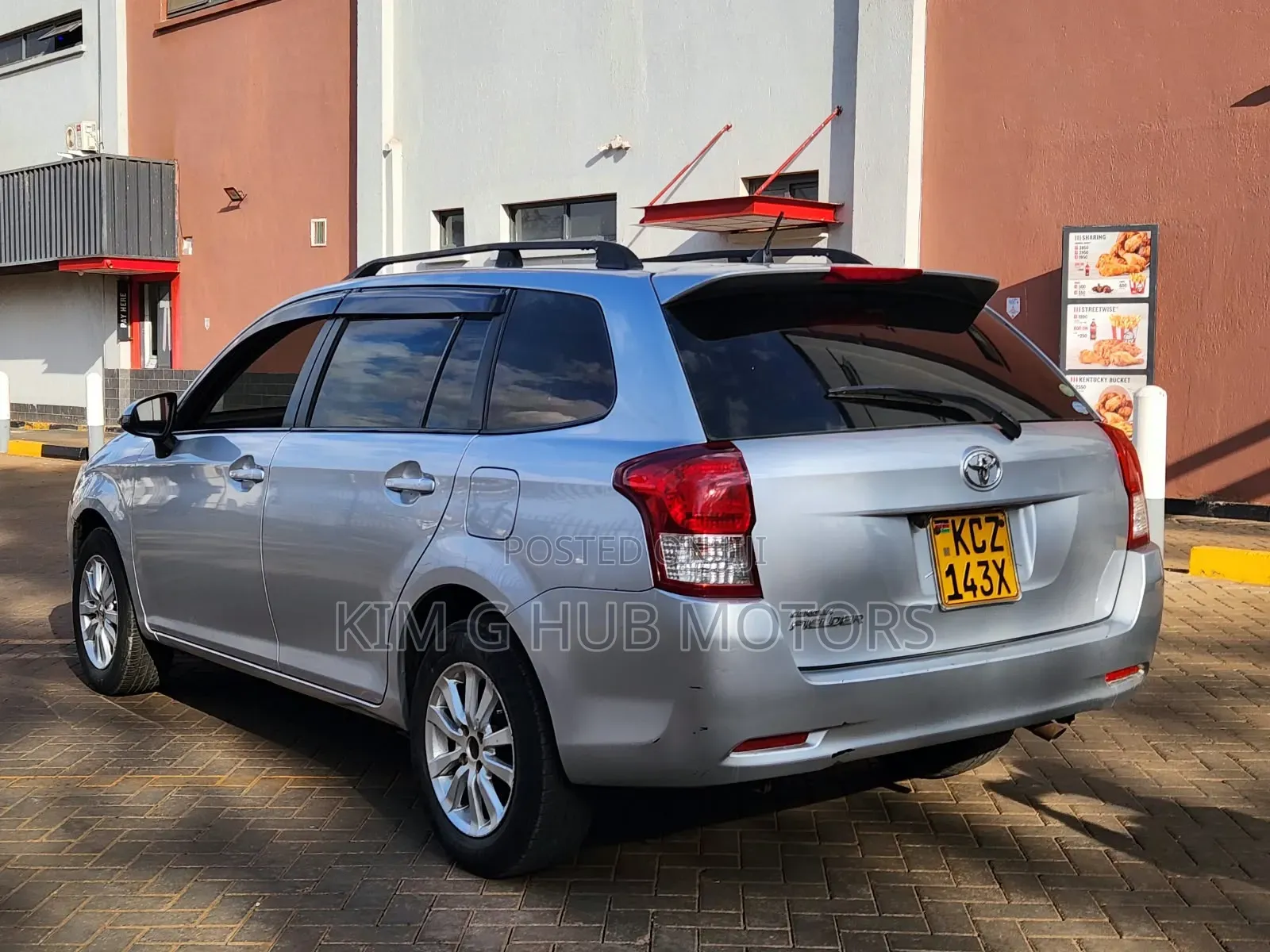 Toyota Corolla Fielder 1.5 Petrol FWD 2013 Silver