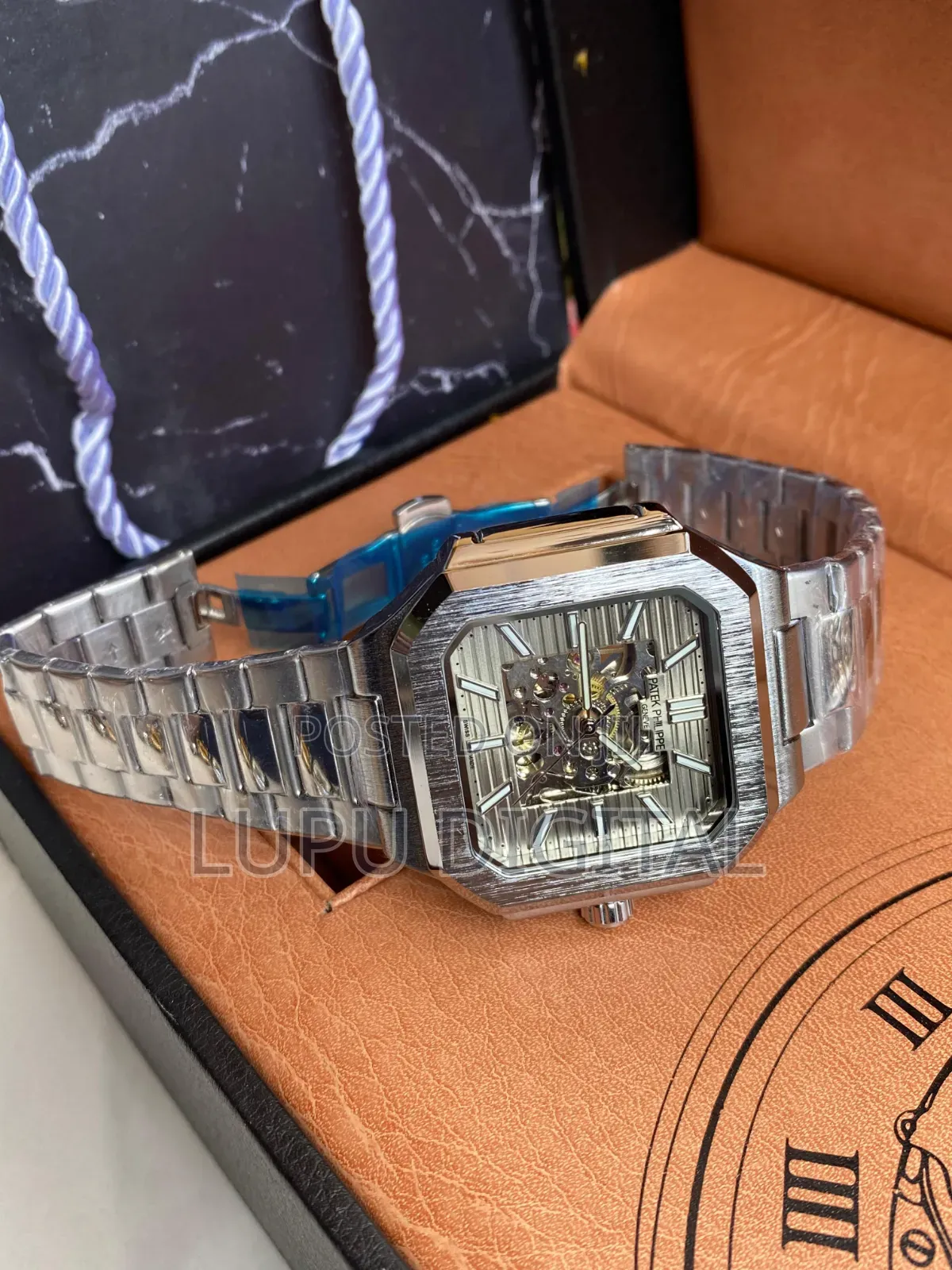 Patek Philippe Automatic Gents Watch 
Luminous Function