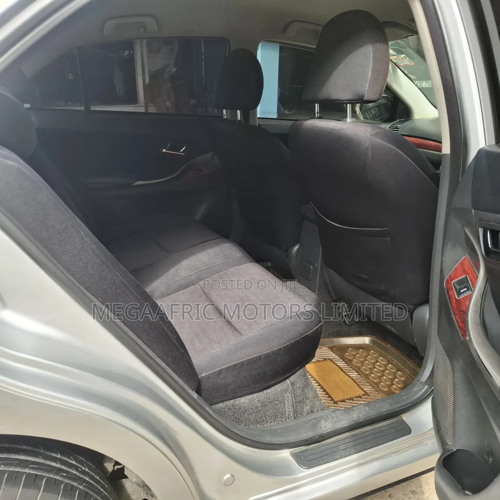 Toyota Allion 2011 Silver
