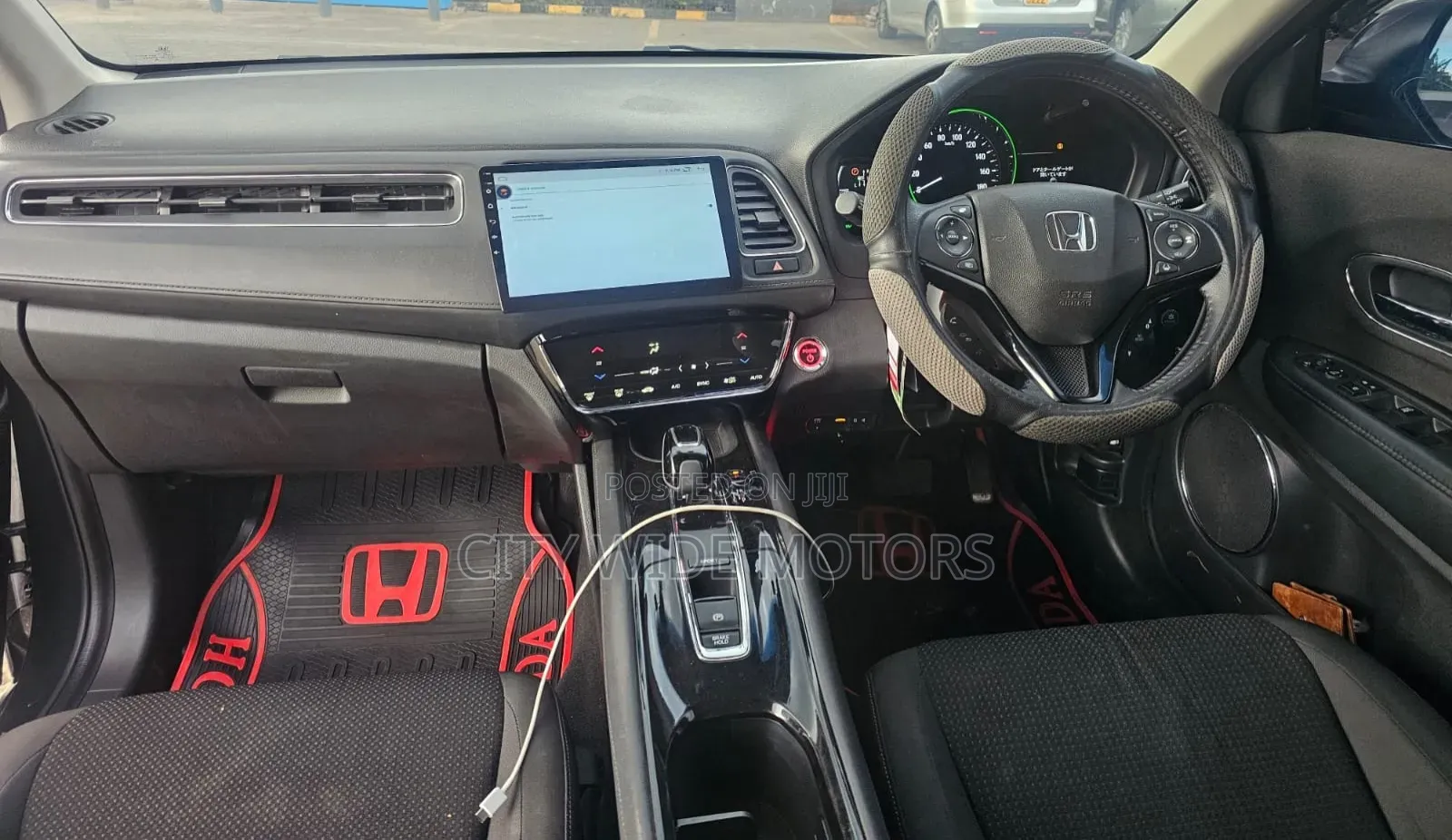 Honda Vezel 1.5 Hybrid 2WD 2018 Maroon