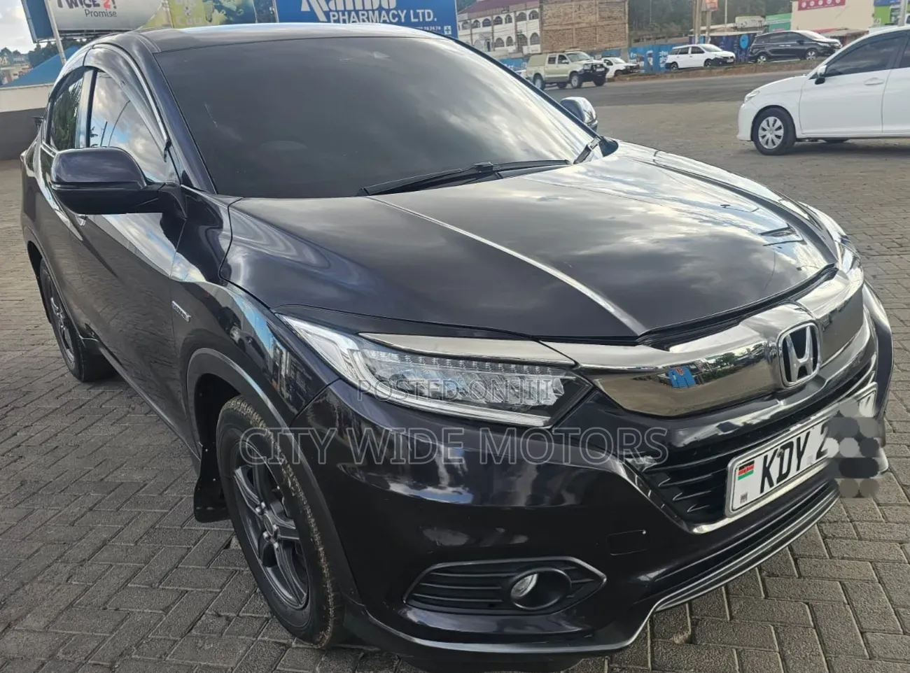 Honda Vezel 1.5 Hybrid 2WD 2018 Maroon