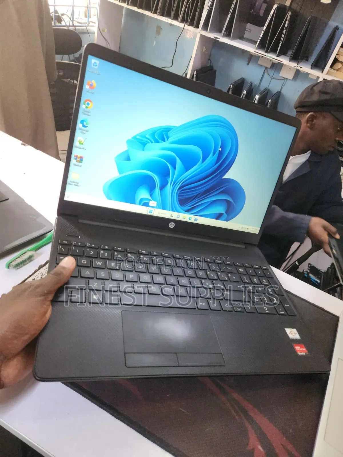 Laptop HP 14-dq2031tg 4GB Intel Celeron HDD 320GB