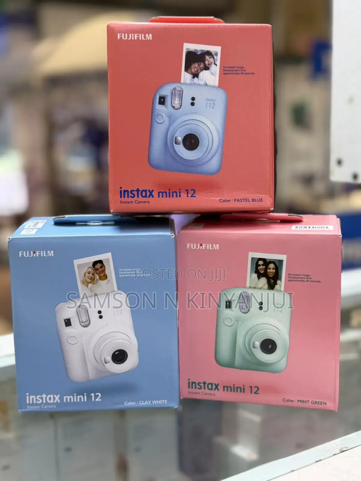 FujiFilm Instax Mini 12