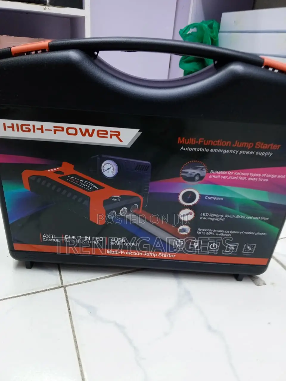4-in-1 Emergency Car Jump Starter Kit With Tire Inflator