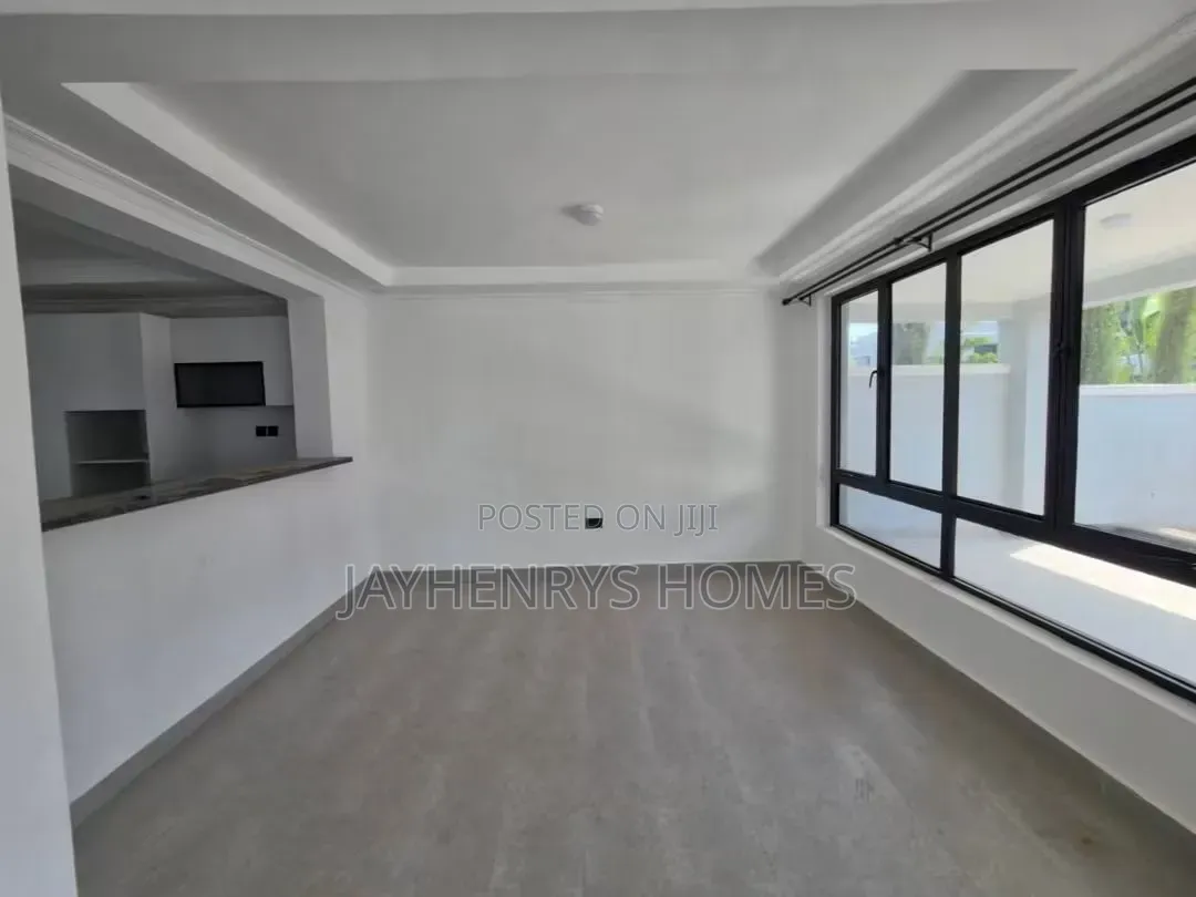 4bdrm House in Amalia Estate, Old Junction for sale