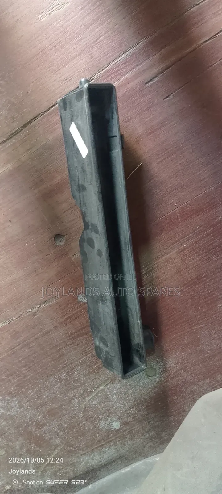 Toyota Avensis Bottom Radiator Cover