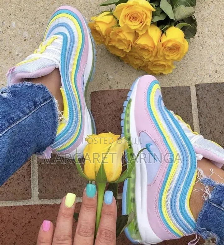 Nike Sneakers