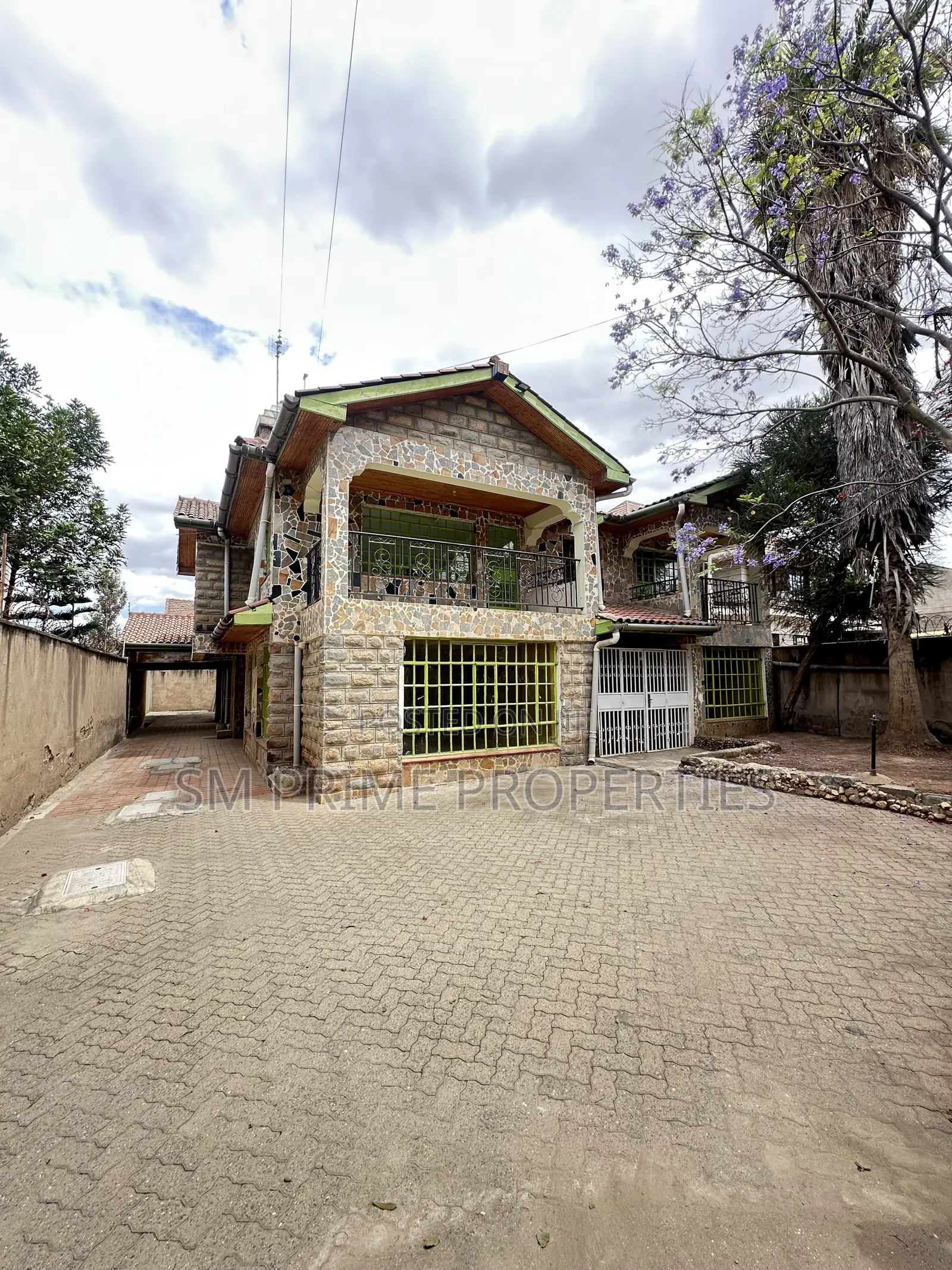 5bdrm Mansion in Kitengela for rent