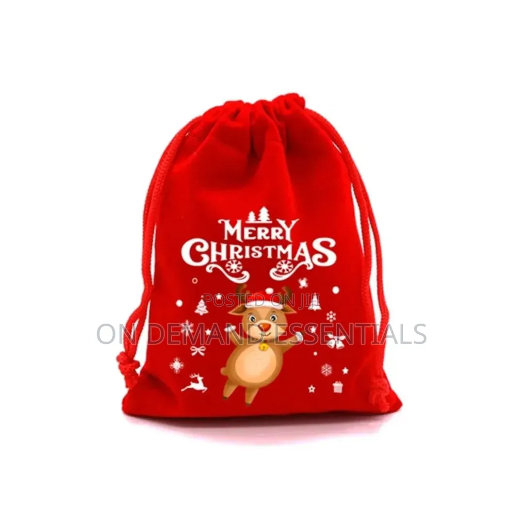 Christmas Velvet Candy / Gift Drawstring Bag Size : 12x9cm