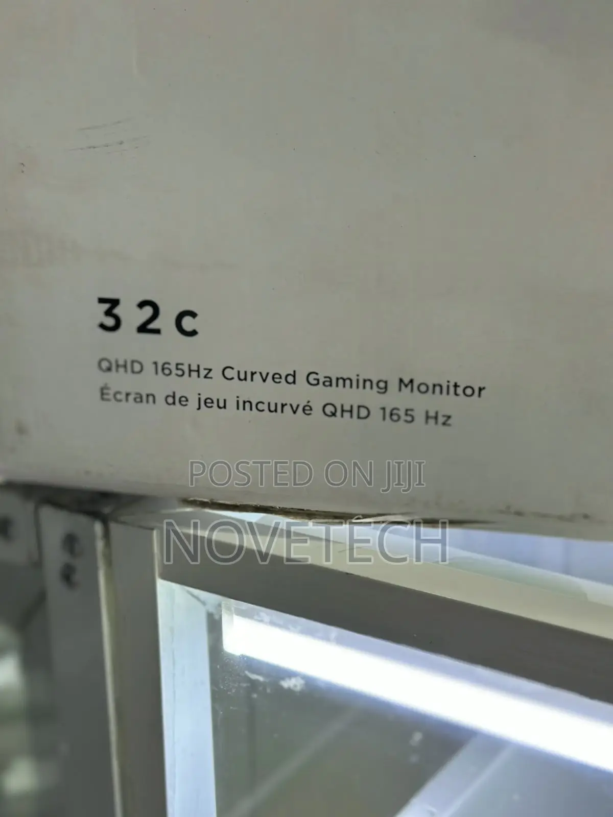 HP OMEN 32c 32" QHD 165Hz Curved Gaming Monitor