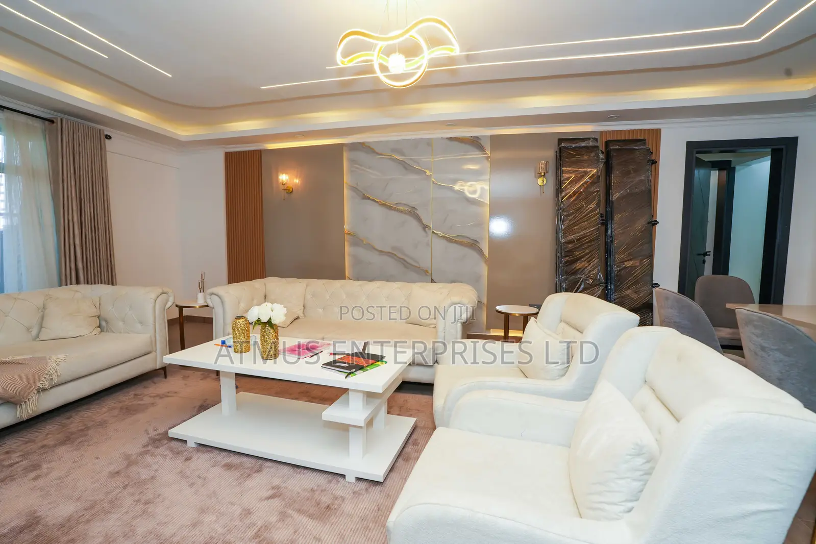 4bdrm Apartment in Parklands/Highridge for sale