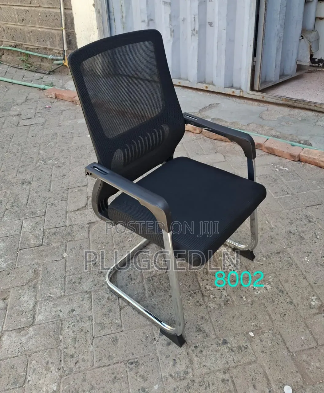 Mesh Visitor/Cantilever Office Chair