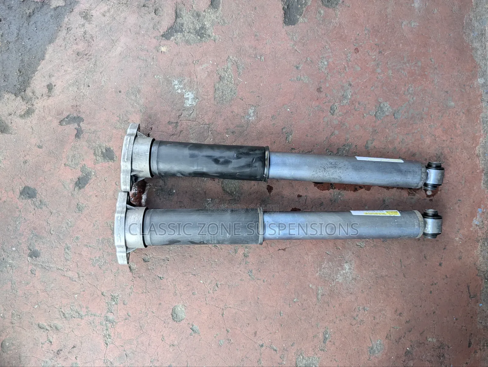 Mercedes Benz GLC Shock Absorbers.