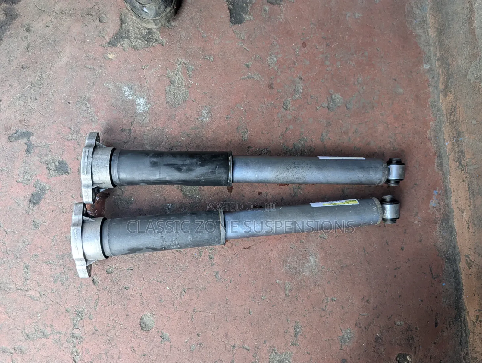 Mercedes Benz GLC Shock Absorbers.