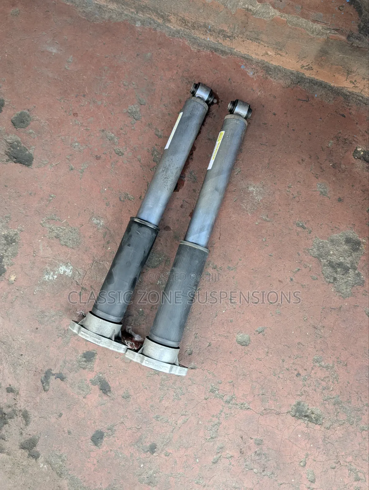 Mercedes Benz GLC Shock Absorbers.