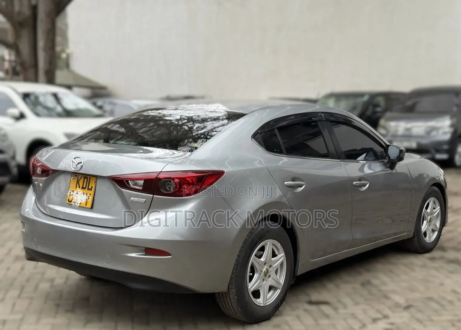 Mazda Axela 2015 Silver