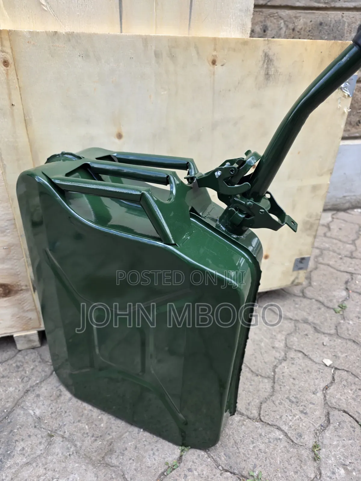 Metallic Fuel Jerrican 20l- With Sprout