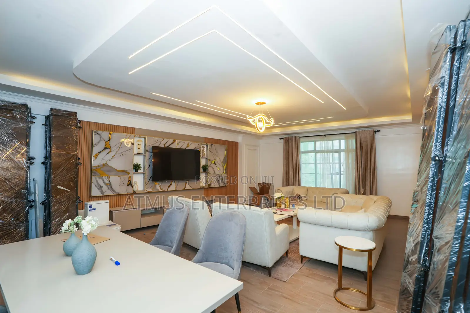4bdrm Apartment in Parklands/Highridge for sale