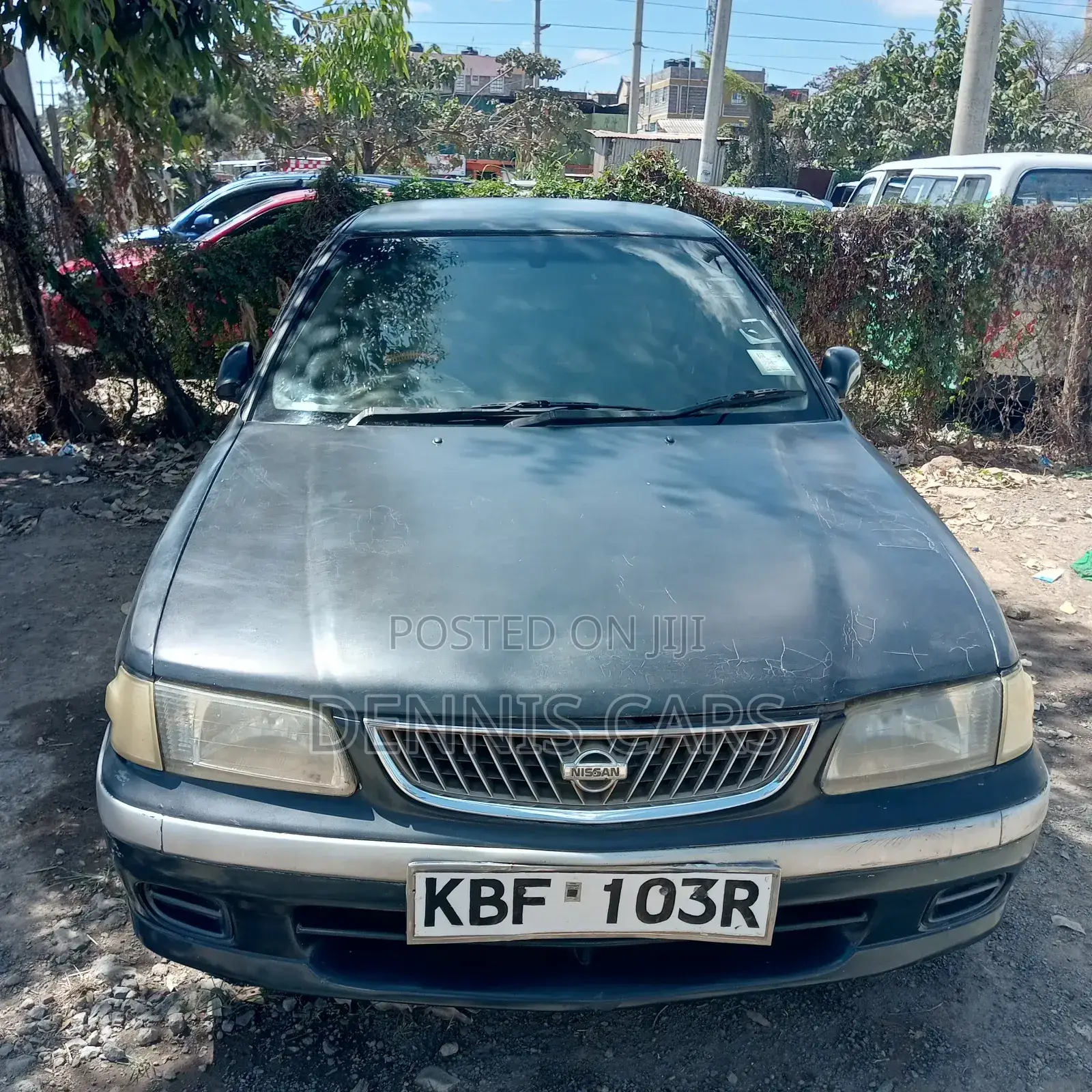 Nissan FB15 2004 Blue
