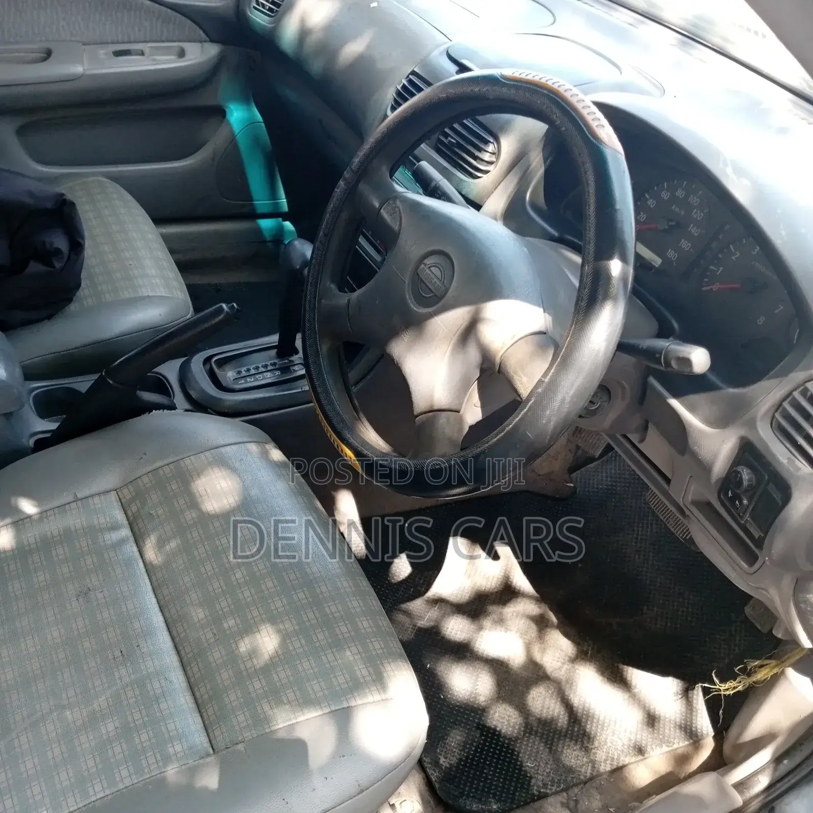 Nissan FB15 2004 Blue