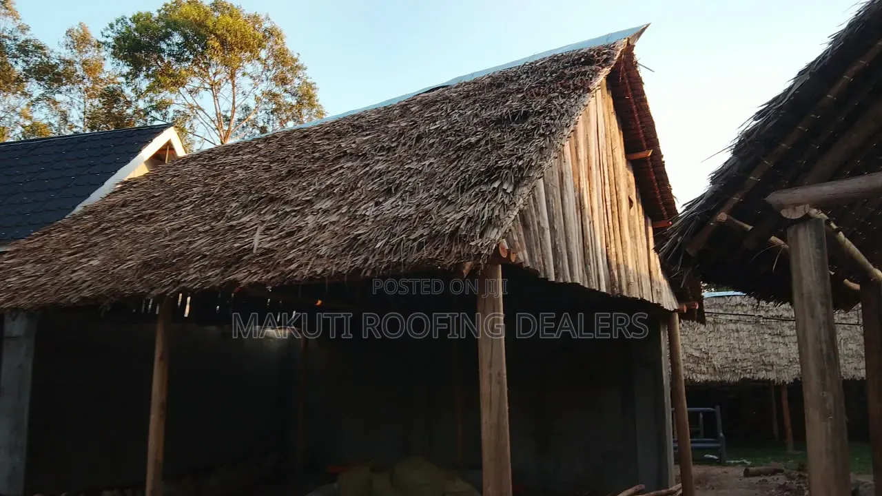 Makuti Extra- Large for Sale