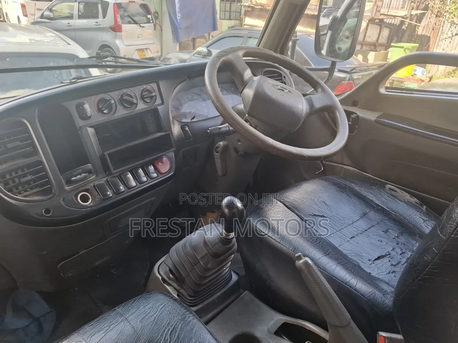 2011 Hyundai H350