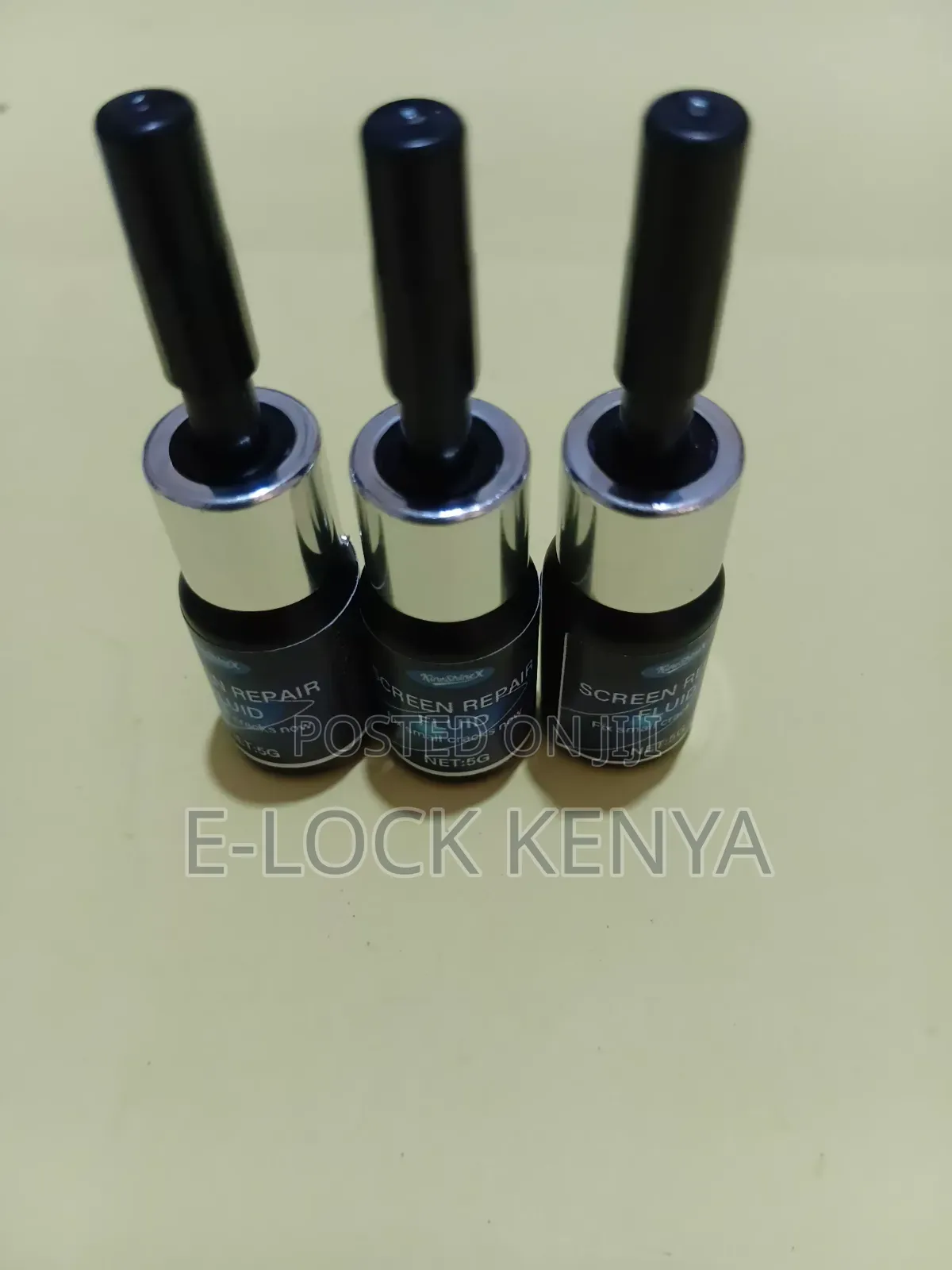Waterproof Glue for Cracked Phone Screen